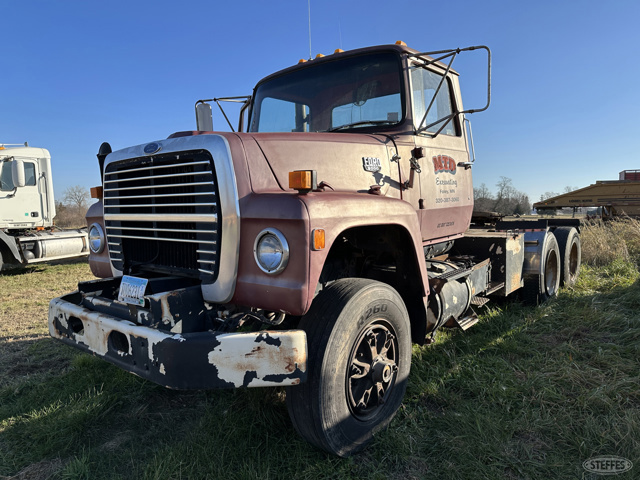 1985 Ford 9000